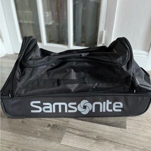 Samsonite Black Travvel Duffel bag